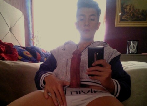 20 year old Joey Wanking Pics